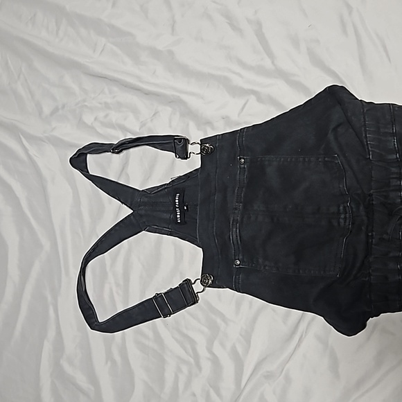 Black overalls - Picture 3 of 4
